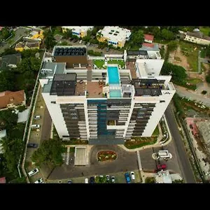  Apartment Sky Pool And Balcony At Via At Braemar New Jamaica